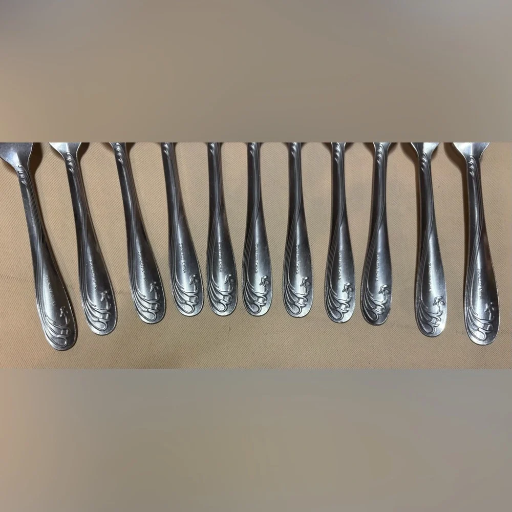 Stainless Steel China‎ Flatware Dinner Forks Set Of 11 Swirl Pattern